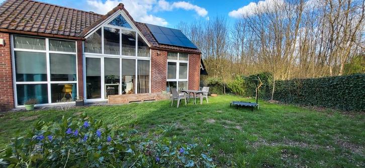 Maison 4 façades avec panneaux photovoltaïques, Immo, Maisons à vendre