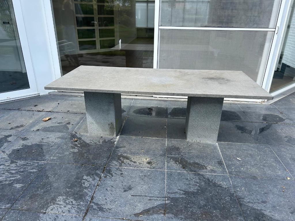Natuursteen tuintafel, Tuin en Terras, Ophalen, Gebruikt, Rechthoekig, Overige materialen