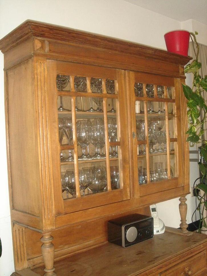 Houten buffetkast met vitrinedeuren, Maison & Meubles, Armoires | Buffets, Utilisé, 200 cm ou plus, 100 à 150 cm, 25 à 50 cm, Enlèvement