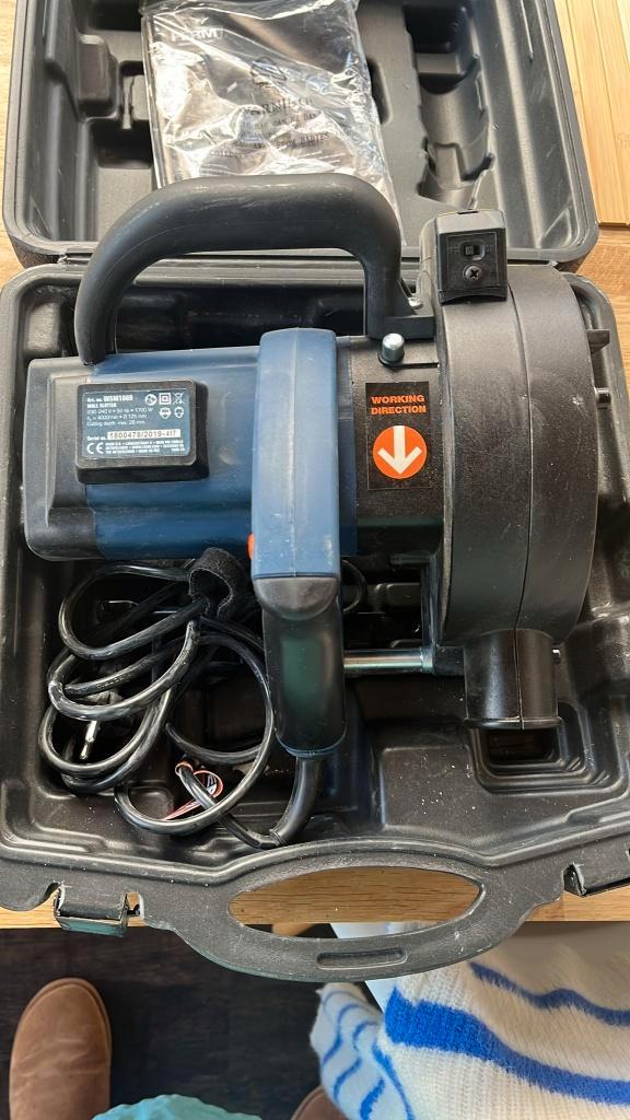 Muurfrees Ferm, Bricolage & Construction, Outillage | Fraiseuses, Comme neuf, Électrique, Découpeur de mur, Enlèvement