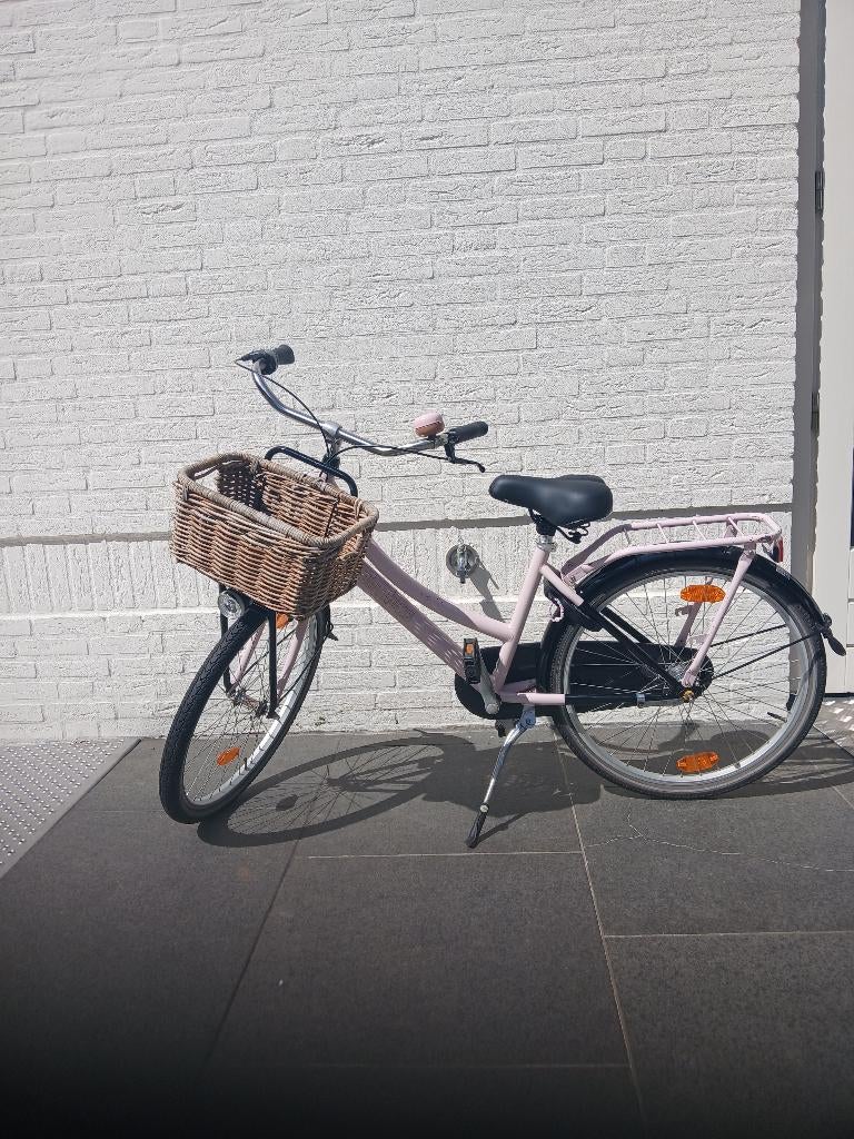 Batavus 24 inch Meisjesfiets - Roze - Met Mandje, Fietsen en Brommers, Fietsen | Meisjes, Gebruikt, 24 inch, Handrem, Versnellingen