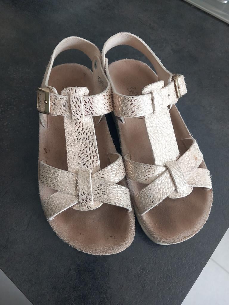 Sandales Kipling, Enlèvement ou Envoi