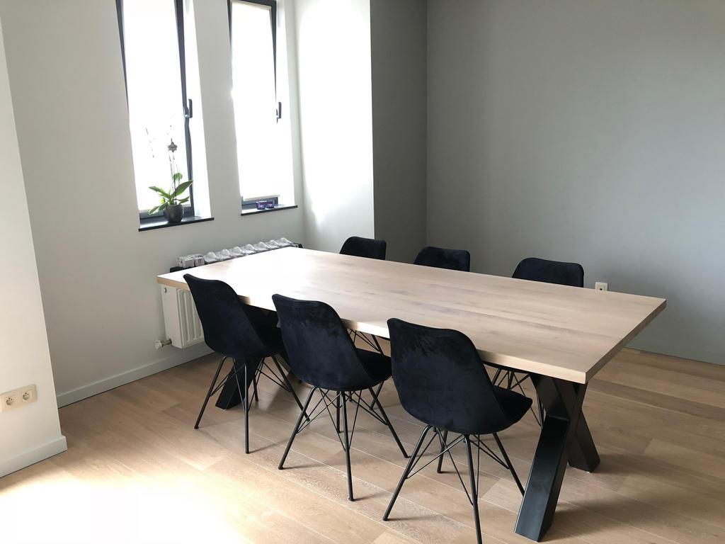 Table à manger en bois massif, Comme neuf, Enlèvement, 50 à 100 cm, Rectangulaire