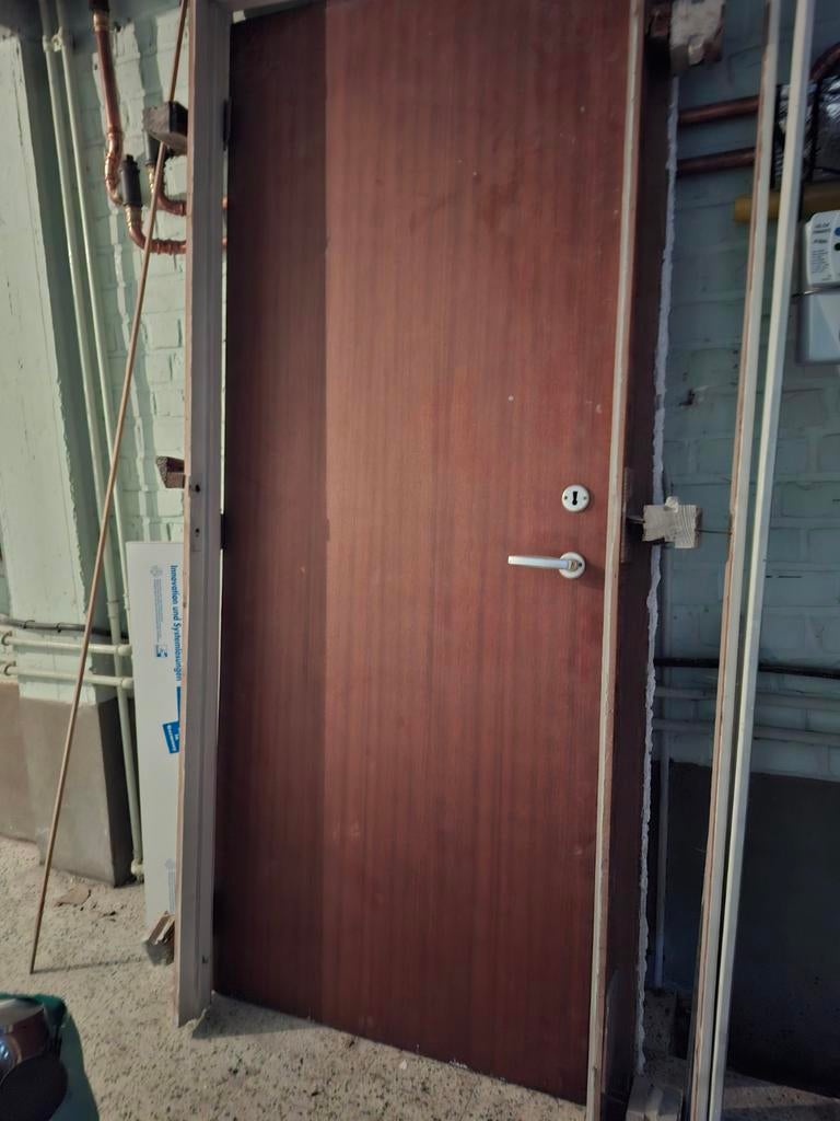 Porte complète L 810 x H 2200, Bricolage & Construction, Enlèvement, Bois