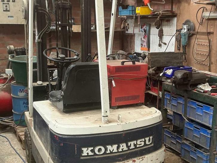 Carret élévateur Komatsu Electric FB 15-M-1, Articles professionnels, Machines & Construction | Chariots élévateurs & Transport interne