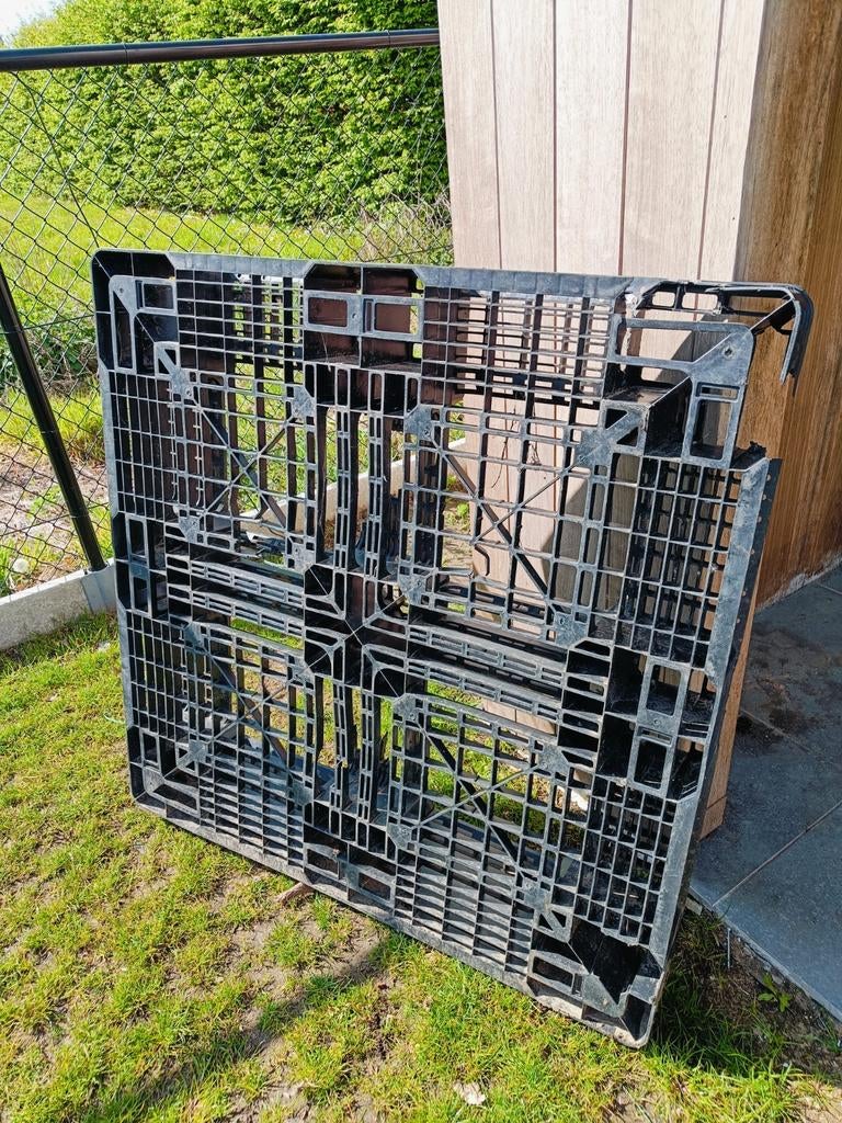 pallet kunststof, Ophalen
