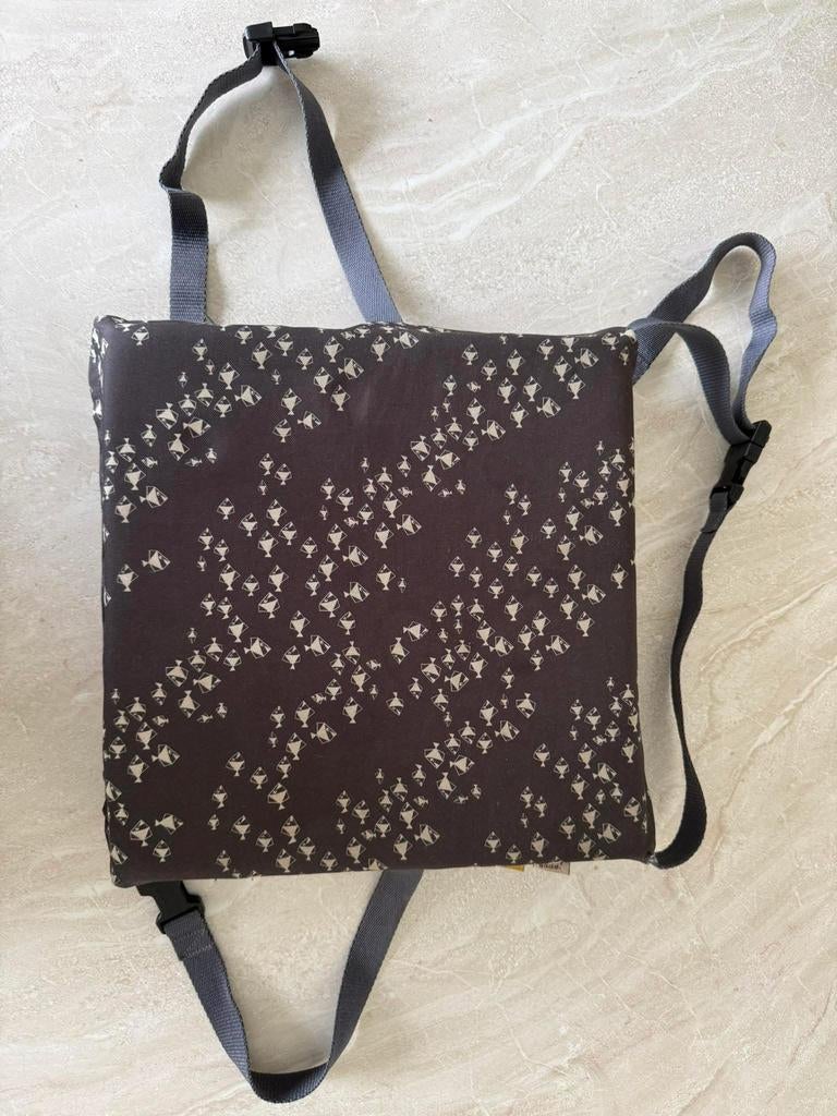 Verhoogkussentje donkerblauw omkeer- en afwasbaar, Ophalen of Verzenden, Zo goed als nieuw, Overige typen, Stoelverkleiner