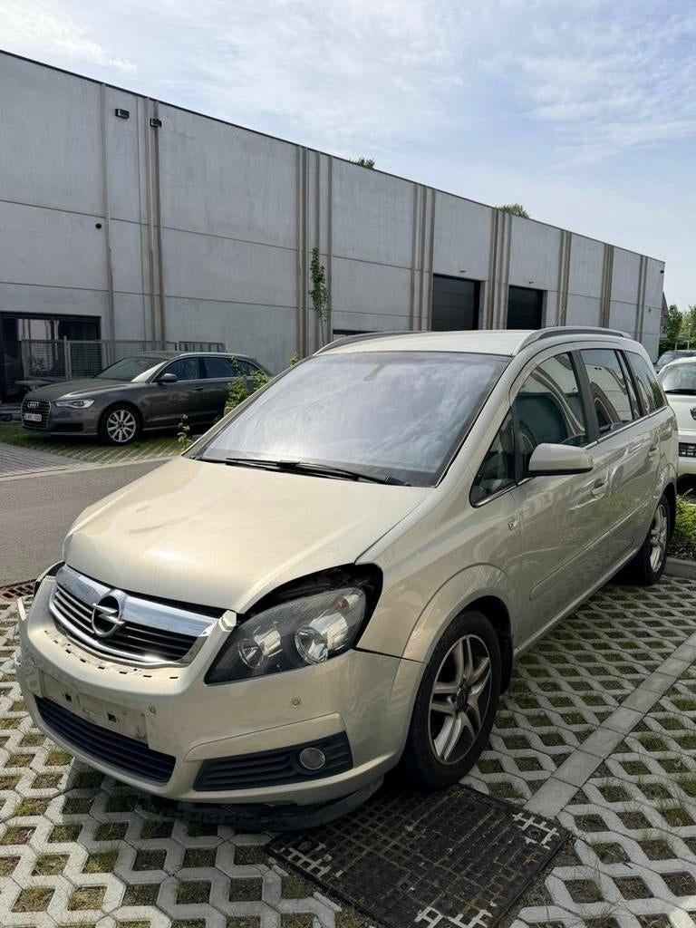 Opel Zafira 1.9 Diesel//MOTEUR WORKS, Autos, Achat, Entreprise, Zafira, Diesel