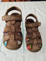 Sandales TIMBERLAND en brun taille 33, Kinderen en Baby's, Babykleding | Schoentjes en Sokjes, Ophalen