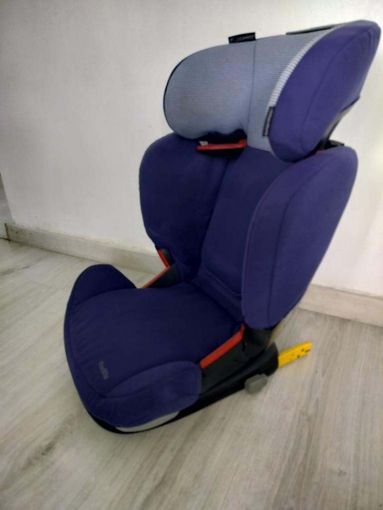 Siège auto Maxi Cosi avec Isofix, Enfants & Bébés, Sièges auto, 15 à 36 kg, Enlèvement, Utilisé, Protection latérale