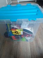 Radio truc pour plasticine, Enlèvement