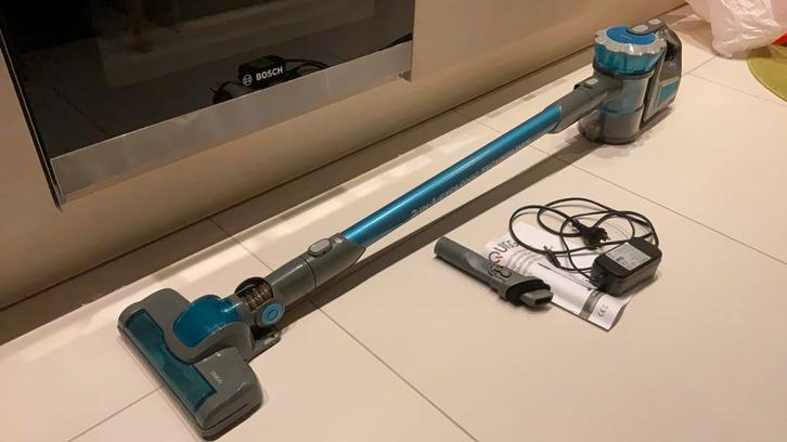 Draadloze stofzuiger, Elektronische apparatuur, Stofzuigers, Zo goed als nieuw, Stofzuiger, Reservoir, Ophalen