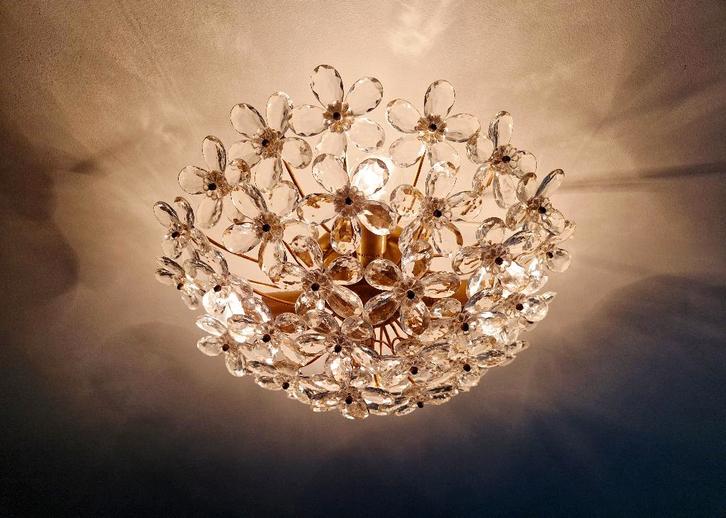 Grand plafonnier Italien, fleurs en verre de Murano, 1970, Antiquités & Art, Antiquités | Éclairage, Enlèvement ou Envoi