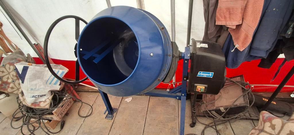 Bétonnière marque Scheppach Mix180l, Bricolage & Construction, Enlèvement ou Envoi