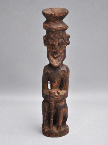 Dayak fetish voorouderbeeldje -Borneo -1960-70 beschikbaar voor biedingen