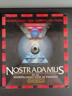 J. Hogue - Nostradamus en de voorspellingen voor de toekomst, Boeken, Ophalen of Verzenden, Gelezen, J. Hogue