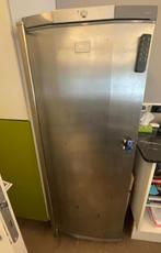 frigo, Ophalen, 150 tot 200 liter, Zonder vriesvak, Zo goed als nieuw