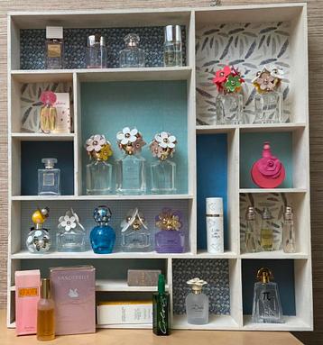 Parfumflesjes leeg/oud: cartier, chanel, cabotine, jacobs… beschikbaar voor biedingen