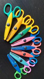 Knutselscharen kartelscharen 8 stuks, Enlèvement, Comme neuf