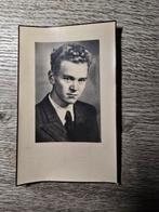 bidprentje politiek gevangene 1945 WO2, Verzamelen, Bidprentjes en Rouwkaarten, Ophalen of Verzenden, Bidprentje