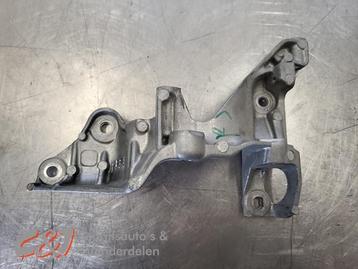 Steun (diversen) van een Opel Vivaro beschikbaar voor biedingen