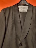 Costume homme noir complet impeccable
52, Vêtements | Hommes, Costumes & Vestes, Enlèvement ou Envoi, Porté, Noir, Taille 52/54 (L)