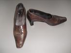 Chaussures Vintage cuir Cypres 40, Enlèvement ou Envoi, Chaussures à haut talons, Brun, Porté