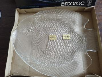 Retro Arcoroc-glazen visschotel 'Poisson' uit de jaren 70 beschikbaar voor biedingen
