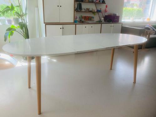 Ovalen eettafel, Verlengbaar, Huis en Inrichting, Tafels | Eettafels, Gebruikt, Vijf personen of meer, Ovaal, Overige houtsoorten