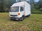 Nissan atleon 35.15, Auto's, Achterwielaandrijving, Zwart, Overige bekleding, Wit