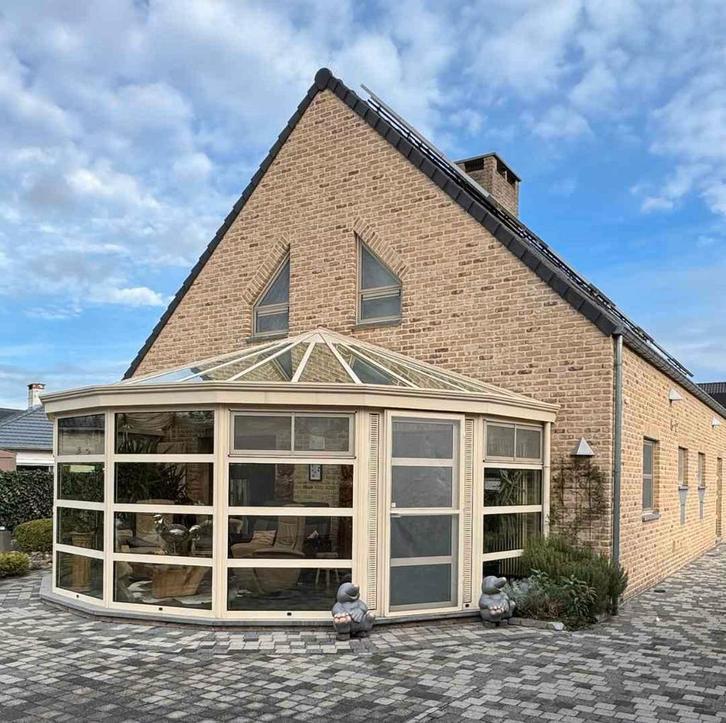 Ruime woning te koop in Opglabbeek Oudsbergen., Immo, Huizen en Appartementen te koop, Genk, 1000 tot 1500 m², Vrijstaande woning