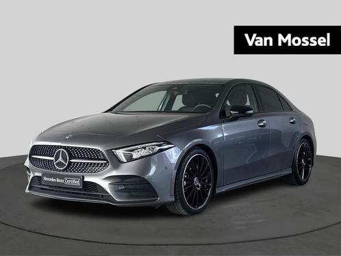 Mercedes-Benz A-Klasse 200 AMG Line Limousine + NIGHTPAKKET, Auto's, Mercedes-Benz, Bedrijf, Te koop, A-Klasse, Centrale vergrendeling