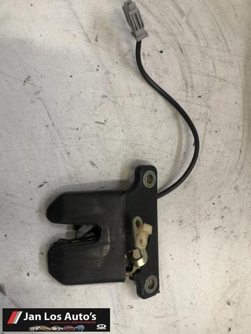 Audi 80 B4 B3 kofferklepslot  beschikbaar voor biedingen