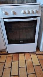 Elektrische kookplaten met oven, Elektronische apparatuur, Ophalen, Gebruikt, 4 kookzones, Vrijstaand