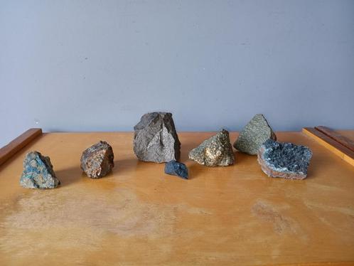 Lot aparte en zeldzame kristallen/stenen, Handtassen en Accessoires, Edelstenen, Zo goed als nieuw, Ophalen of Verzenden