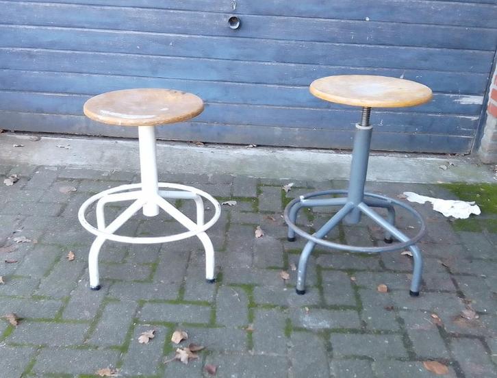 TABOURETS/TABOURETS INDUSTRIELS VINTAGE, Antiquités & Art, Curiosités & Brocante, Enlèvement ou Envoi