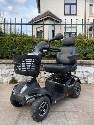 Scootmobiel Drive St4d elektrische scooter nieuwstaat beschikbaar voor biedingen