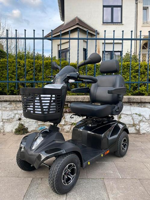 Scootmobiel Drive St4d elektrische scooter nieuwstaat, Diversen, Rolstoelen, Zo goed als nieuw, Elektrische rolstoel, Inklapbaar