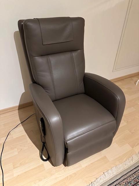Fauteuil inclinable électrique, Maison & Meubles, Fauteuils, Comme neuf, Cuir, 50 à 75 cm, Moins de 75 cm, Enlèvement