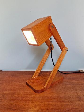 Handgemaakte houten bureaulamp, jaren 60-70 beschikbaar voor biedingen