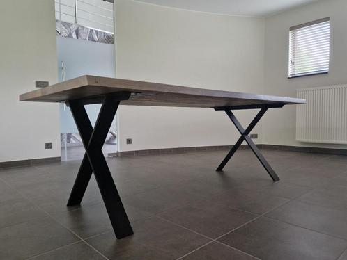 Splinternieuwe eettafel met eiken boomstamblad, Huis en Inrichting, Tafels | Eettafels, Nieuw, 50 tot 100 cm, 200 cm of meer, Vijf personen of meer