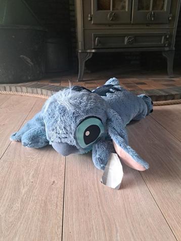 Disneyland disney liggende stitch knuffel beschikbaar voor biedingen
