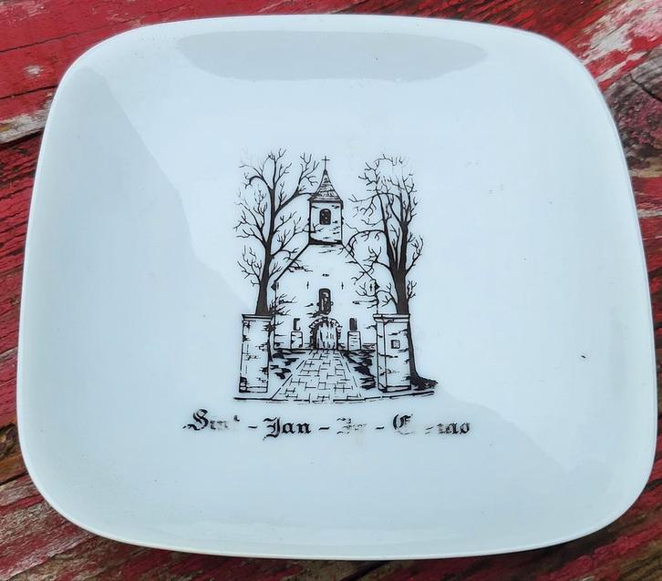 Schaaltje kerkje Sint-Jan-in-Eremo, Verzamelen, Overige Verzamelen, Zo goed als nieuw, Ophalen of Verzenden