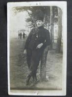 Photo d'un belge en tenue et casquette dites de l'Yser, Verzamelen, Verzenden, Landmacht, Foto of Poster