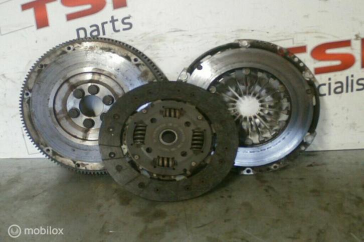Vast vliegwiel + Drukgroep + Plaat 030105271D 1.2TSI CBZ, Auto-onderdelen, Transmissie en Toebehoren, Gebruikt, Ophalen of Verzenden