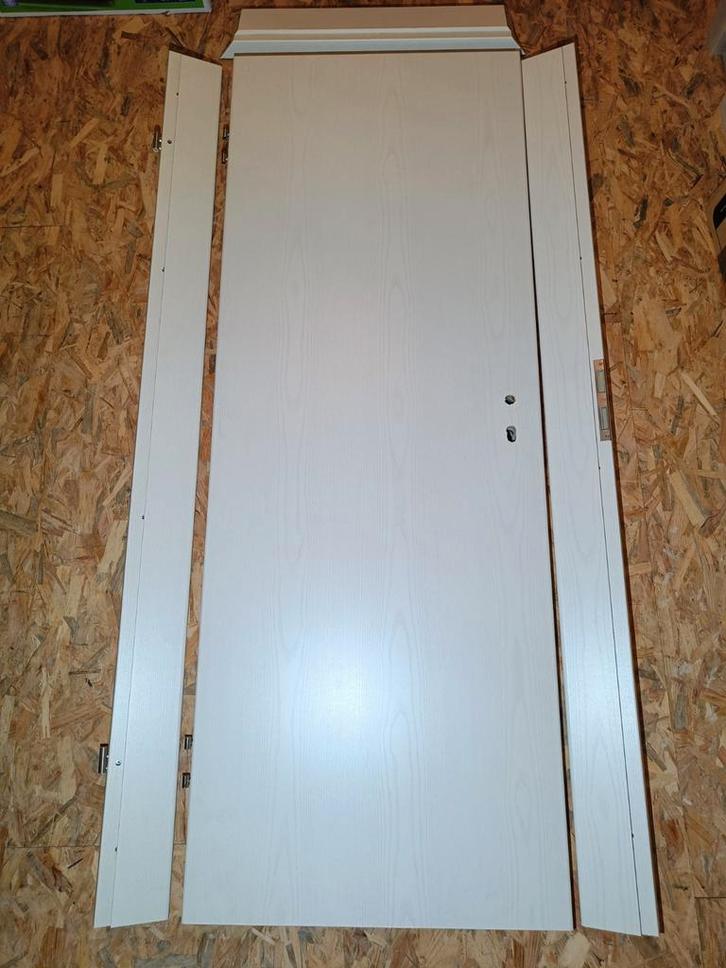 Porte battante climatique Mosel Türen Decor frêne blanc, Bricolage & Construction, Vitres, Châssis & Fenêtres, Neuf, Autres types