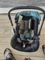 Poussette pour bebe est siège auto utilisé 4 moi, Enfants & Bébés, Sièges auto, Comme neuf