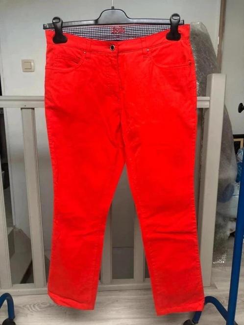 lange broek libelle dames rood medium, Kleding | Dames, Broeken en Pantalons, Nieuw, Maat 38/40 (M), Rood, Lang, Ophalen of Verzenden