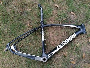 Lichtgewicht mtb-frame 26" (carbon herstelling nodig), Enlèvement, Utilisé, Cadre