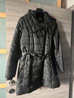 Manteau Armani, Enlèvement